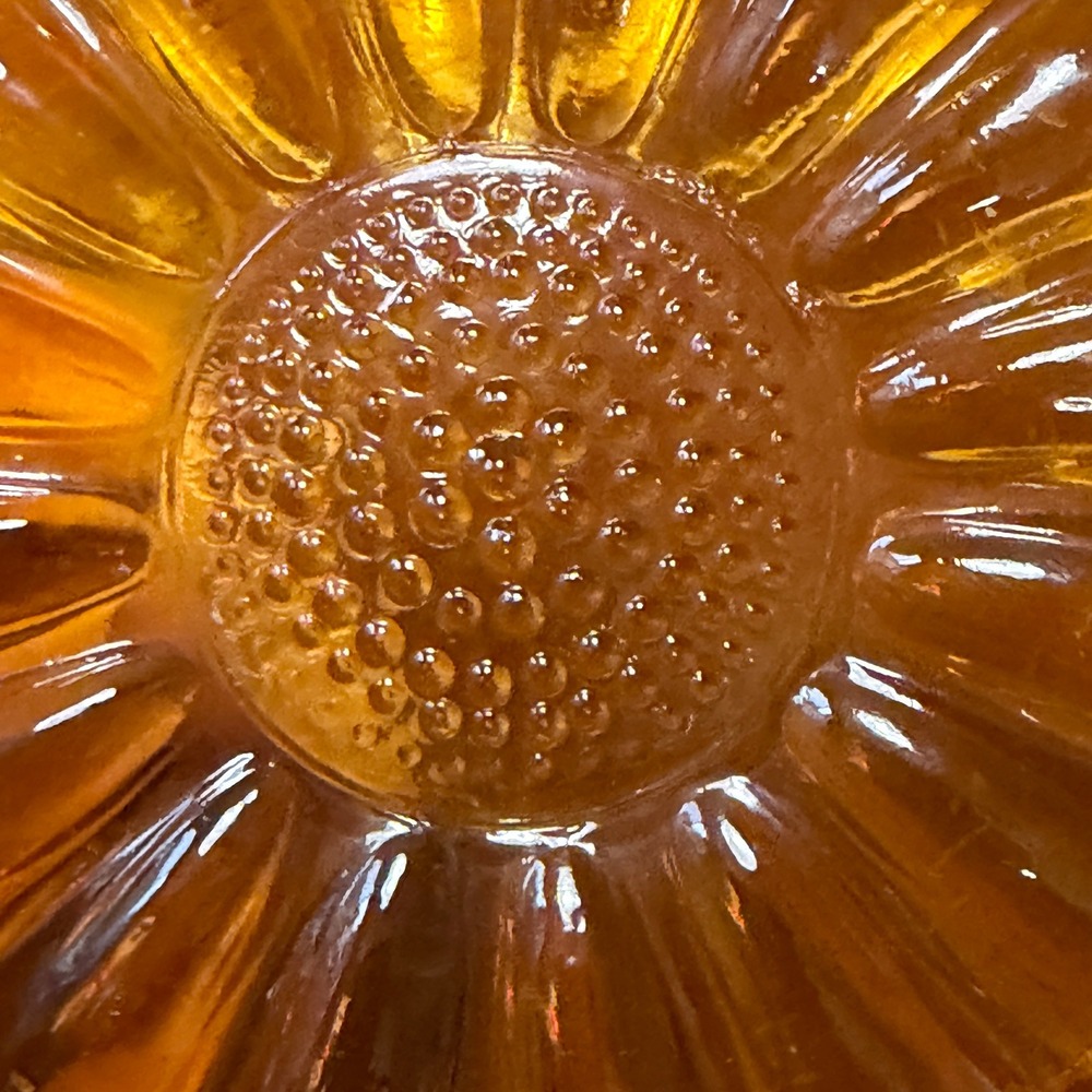 Vintage Amber Glass Sunflower Ashtray Mid Century Modern Trinket Dish 5.25in - Picture 5 of 5